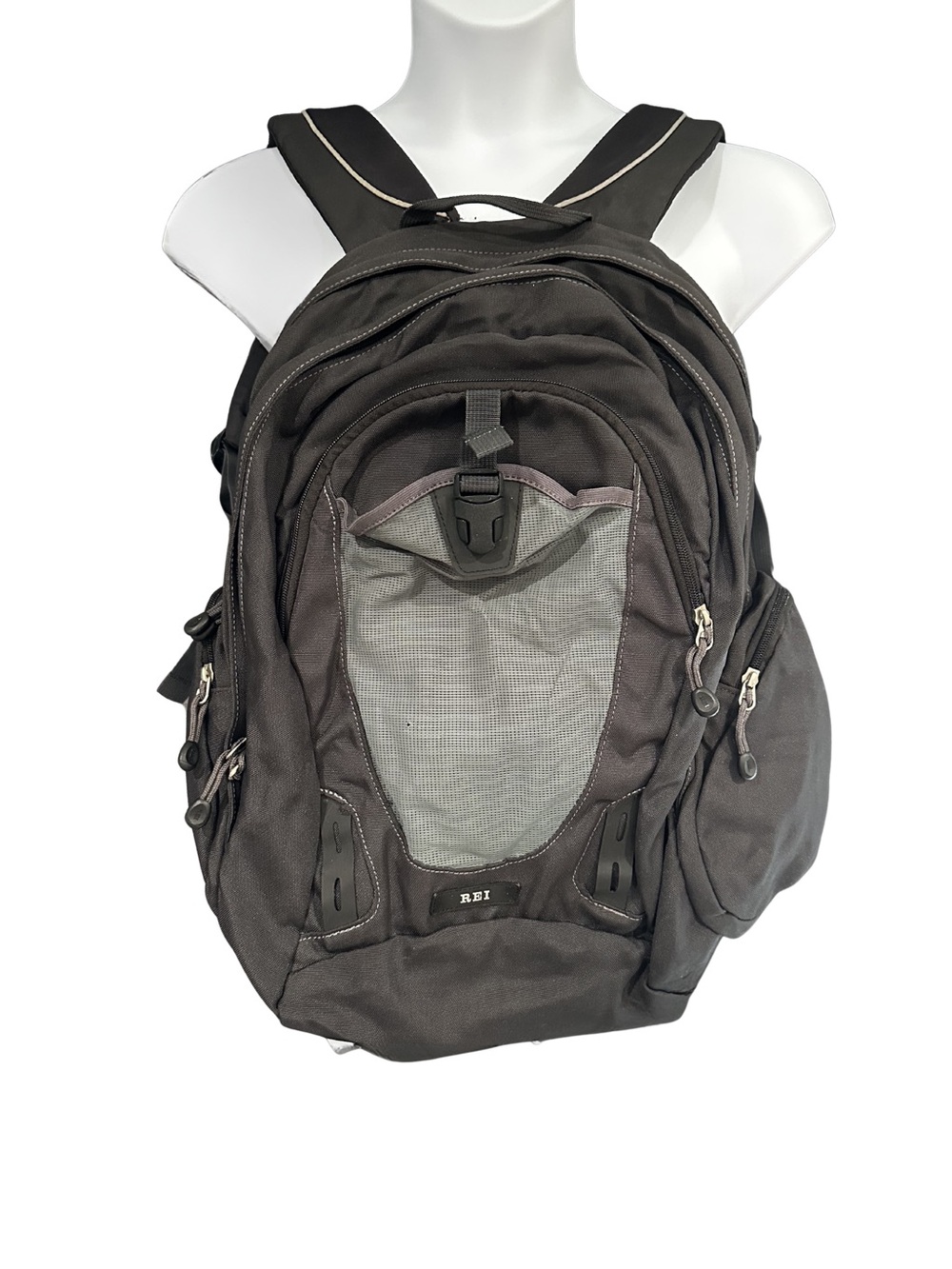 Vintage Black & Grey REI Hiking Backpack - Picture 2 of 8